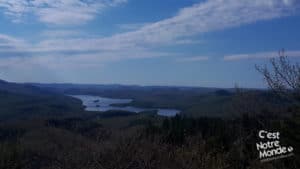 Le Mont Gorille, entre lac et sommet dans le coeur des Laurentides - C’est Notre Monde