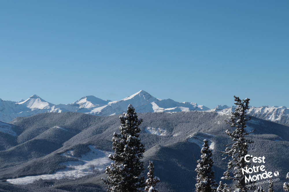 Prairie Mountain, a striking contrast between the plains and the mountains