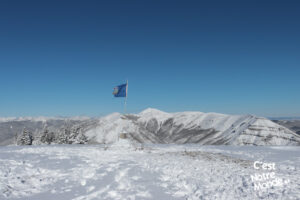 Prairie Mountain, a striking contrast between the plains and the mountains