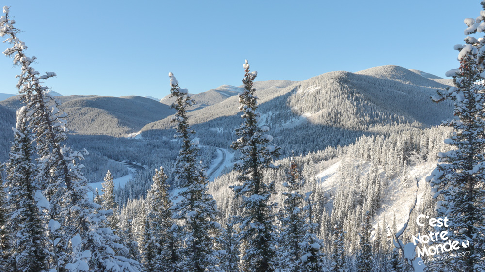 Prairie Mountain, a striking contrast between the plains and the mountains