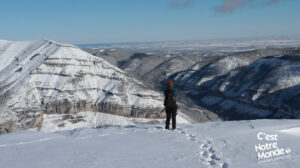 Prairie Mountain, a striking contrast between the plains and the mountains