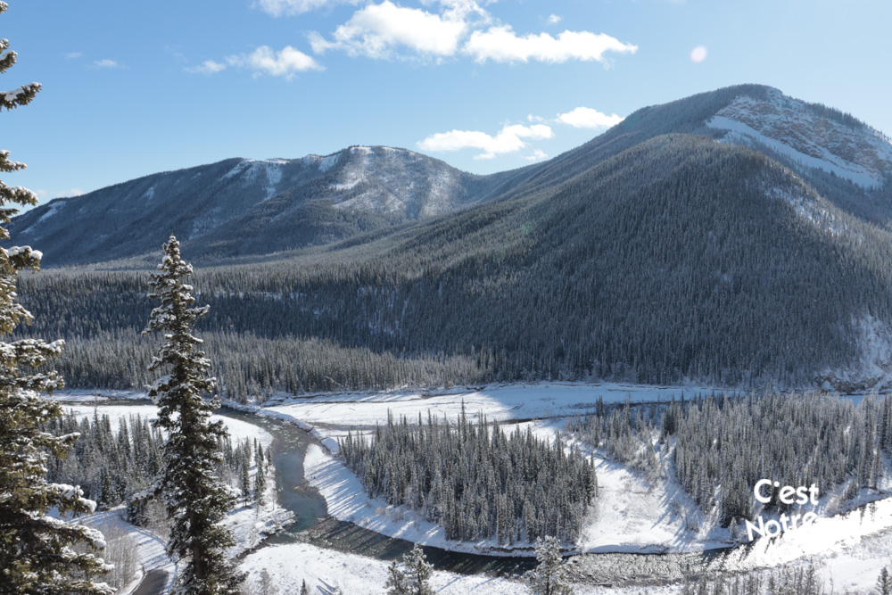 Prairie Mountain, a striking contrast between the plains and the mountains