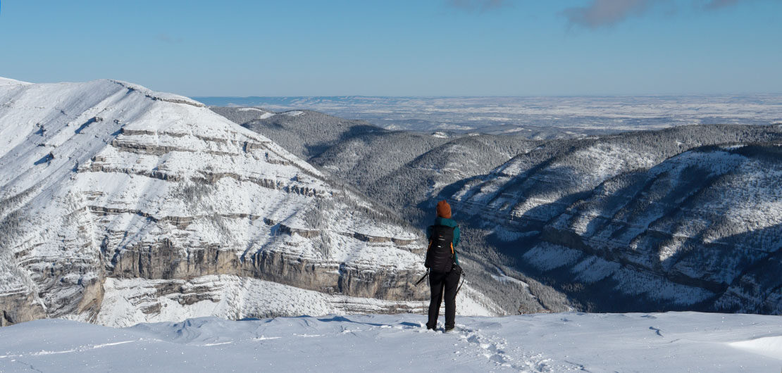 Prairie Mountain, a striking contrast between the plains and the mountains